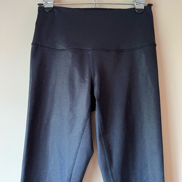 ZELLA Live In Metallic Print High Waist Legging Black Reptile Impression Print - Picture 6 of 12